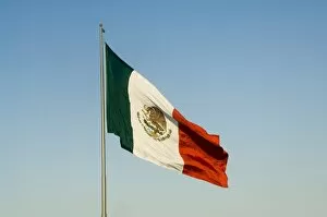 Images Dated 5th August 2008: Mexican flag