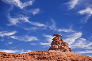 Mexican Hat Prints: Mexican Hat Rock, Mexican Hat, Utah, United States of America, North America