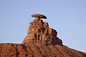 Images Dated 29th April 2006: Mexican Hat, Utah, United States of America, North America