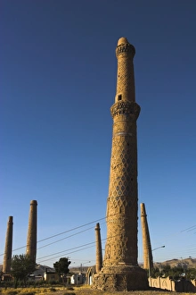 Minaret supported by steel cables, a project undertaken by UNESCO and local experts in 2003
