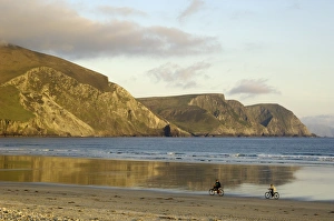 Minaun Cliffs from Keel beach