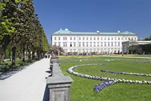 Images Dated 22nd April 2011: Mirabell Gardens and Schloss Mirabell, Salzburg, Salzburger Land, Austria, Europe