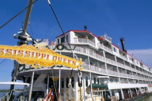 Louisiana Prints: Mississippi Queen river boat