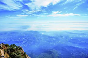 Jiujiang Prints: Mist covered landscape from Wulao Feng (Five-Old-Man Peak) at Lushan (Mount Lu)