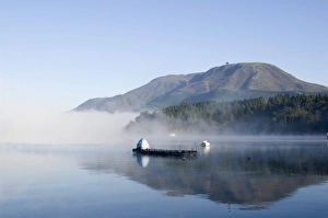 Kanagawa Prints: Misty mountain
