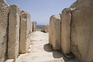 Images Dated 10th June 2008: Mnajdra, a Megalithic temple constructed at the end of the third milennium BC