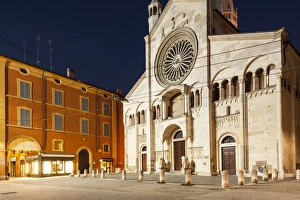 Duomo Prints: Modena Cathedral, UNESCO World Heritage Site, Modena, Emilia-Romagna, Italy, Europe