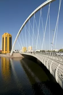 Images Dated 9th September 2009: Modern bridge, Astana, Kazakhstan, Central Asia