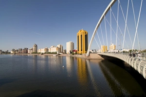 Images Dated 9th September 2009: Modern bridge, Astana, Kazakhstan, Central Asia