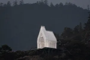 Center Prints: Modern white pavilion on mountain slope in Yunnan