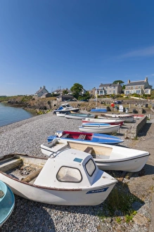 Gwynedd Prints: Moelfre, Anglesey, Gwynedd, Wales, United Kingdom, Europe