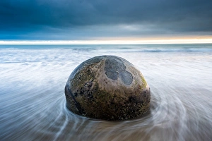 Otago Prints: Moeraki Boulder, Koekohe Beach, Moeraki Penninsula, Otago, South Island, New Zealand