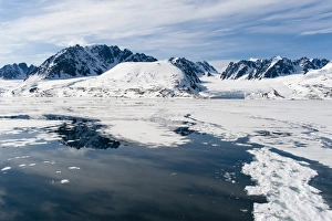 Spitzbergen Prints: Monaco Glacier, Spitzbergen, Svalbard Islands, Norway, Scandinavia, Europe