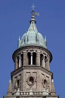 Images Dated 15th August 2011: Detail of Monastery belltower, Parma, Emilia Romagna, Italy, Europe
