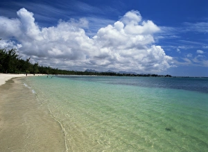 Mont Choisy Beach