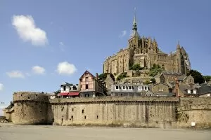 Images Dated 7th July 2009: Mont Saint-Michel, UNESCO World Heritage Site, Normandy, France, Europe
