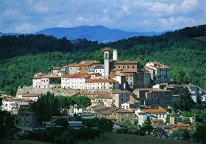 Images Dated 7th December 2006: Monterchi, Arezzo, Tuscany, Italy