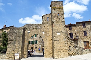 Monticchiello Prints: Monticchiello, Siena region, Tuscany, Italy, Europe