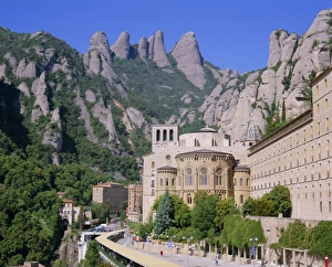 Images Dated 4th September 2008: Montserrat Monastery founded in 1025