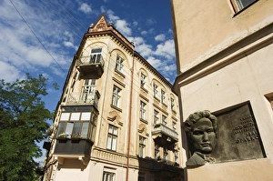 Ukrainean Prints: Monument to Ivan Ranco