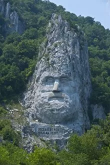Monument to King Decebalus, Portille de Fier (Iron gate), Danube Valley, Romania, Europe