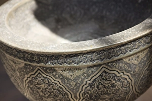 Images Dated 18th September 2009: Moorish urn, Dubai, United Arab Emirates, Middle East