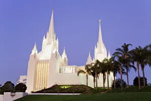 Trending: Mormon Temple in La Jolla, San Diego County, California, United States of America