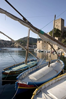 Images Dated 31st July 2007: Morning light, Eglise Notre-Dame-des-Anges, Collioure, Pyrenees-Orientales