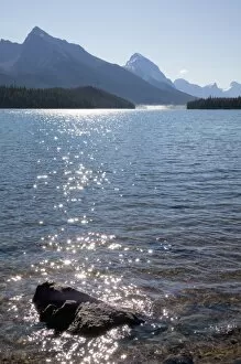 Images Dated 8th August 2011: Morning light on Maligne Lake, Jasper National Park, UNESCO World Heritage Site