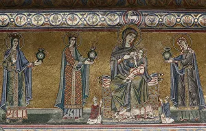Images Dated 7th April 2007: Mosaic of Virgin and child in Santa Maria in Trastevere church, Rome, Lazio, Italy