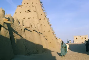 Western Africa Prints: Mosque, Timbuktu (Tombouctou), UNESCO World Heritage Site, Mali, Africa