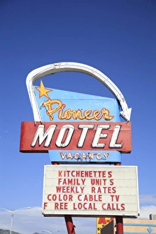 Images Dated 12th August 2009: Motel, Route 66, Albuquerque, New Mexico, United States of America, North America