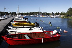 Images Dated 17th June 2009: Motor boats moored at jetty in the marina, Syaraumanlahti Bay, Gulf of Bothnia