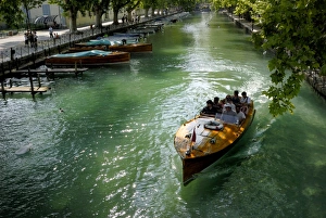 Annecy Prints: Motor launch