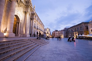 Syracuse Prints: Motorcycles by the steps of the cathedral in the evening