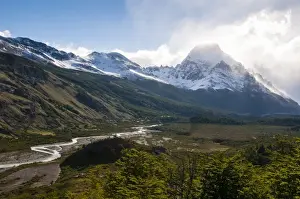 Mount Fitzroy, El Chalten, Los Glaciares National Park, UNESCO World Heritage Site, Patagonia, Argentina, South America