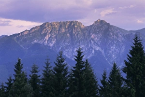 Images Dated 7th August 2008: Mount Giewont and Zakopane