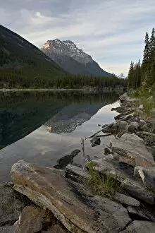 Mount Kerkeslin and Horseshoe Lake, Jasper National Park, UNESCO World Heritage Site