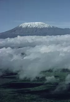 Images Dated 4th August 2008: Mount Kilimanjaro