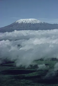 Images Dated 4th August 2008: Mount Kilimanjaro