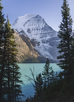 Provincial Park Prints: Mount Robson, UNESCO World Heritage Site, Canadian Rockies, British Columbia, Canada