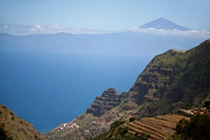 Images Dated 15th April 2009: Mountain landscape, La Gomera, Canary Islands, Spain, Atlantic, Europe