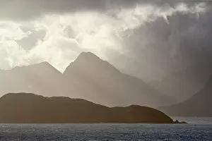 Dramatic Skies Collection: Mountains and clouds on the coast of South Georgia