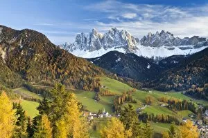 Images Dated 3rd November 2010: Mountains of the Geisler Gruppe / Geislerspitzen, Dolomites, Trentino-Alto Adige