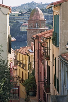 Collioure Prints: Moure Place, Old Town, Collioure, Roussillon, Cote Vermeille, France, Europe