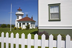 Images Dated 26th May 2008: Mukilteo Lighthouse Park, Mukilteo, Greater Seattle Area, Washington State