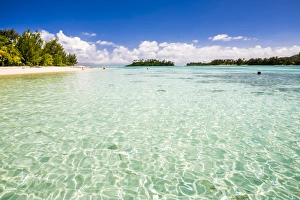 Rarotonga Prints: Muri Beach and Motu Taakoka Island in Muri Lagoon, Rarotonga, Cook Islands, South Pacific