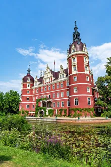 Muskau Castle, Muskau (Muskauer) Park, UNESCO World Heritage Site, Bad Muskau, Saxony, Germany, Europe