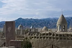 Muslim cemetery between Bishkek and Song Kol, Kyrgyzstan, Central Asia, Asia