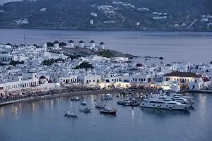 Images Dated 29th June 2010: Mykonos Town, Chora, Mykonos, Cyclades, Greek Islands, Greece, Europe